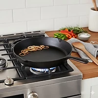 Lodge 12" Preseasoned Cast-Iron Skillet