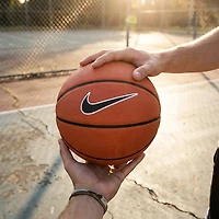 Nike Swoosh Mini Basketball