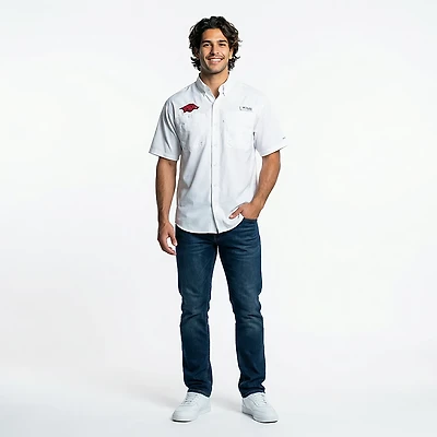 Columbia Sportswear Men's University of Arkansas Collegiate Tamiami Shirt