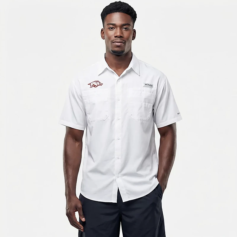 Columbia Sportswear Men's University of Arkansas Collegiate Tamiami Shirt