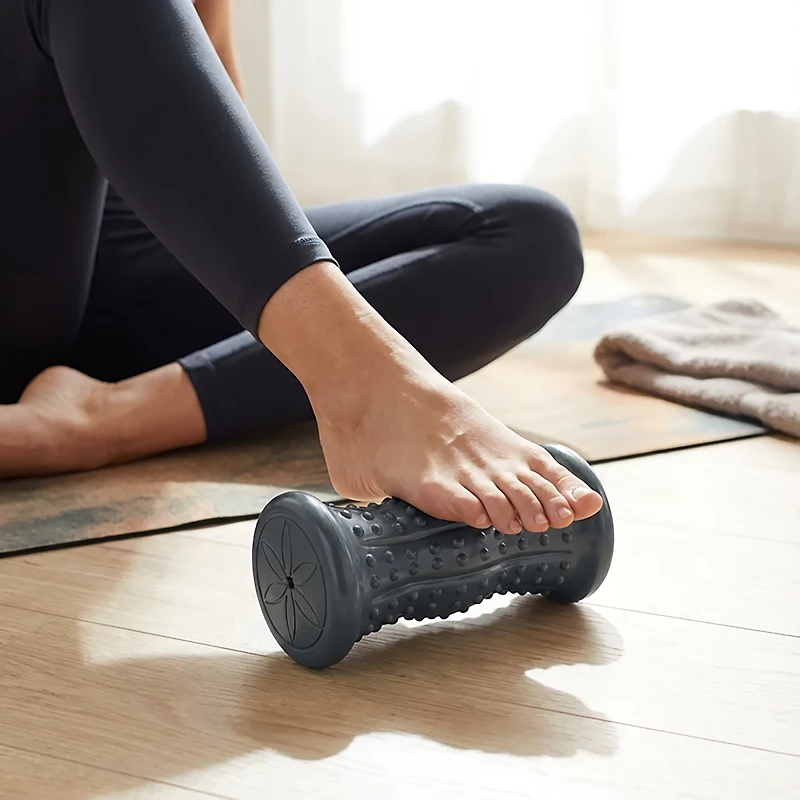 Gaiam Restore Hot/Cold Foot Roller