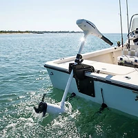 Minn Kota® Riptide Saltwater Transom-Mount Trolling Motor