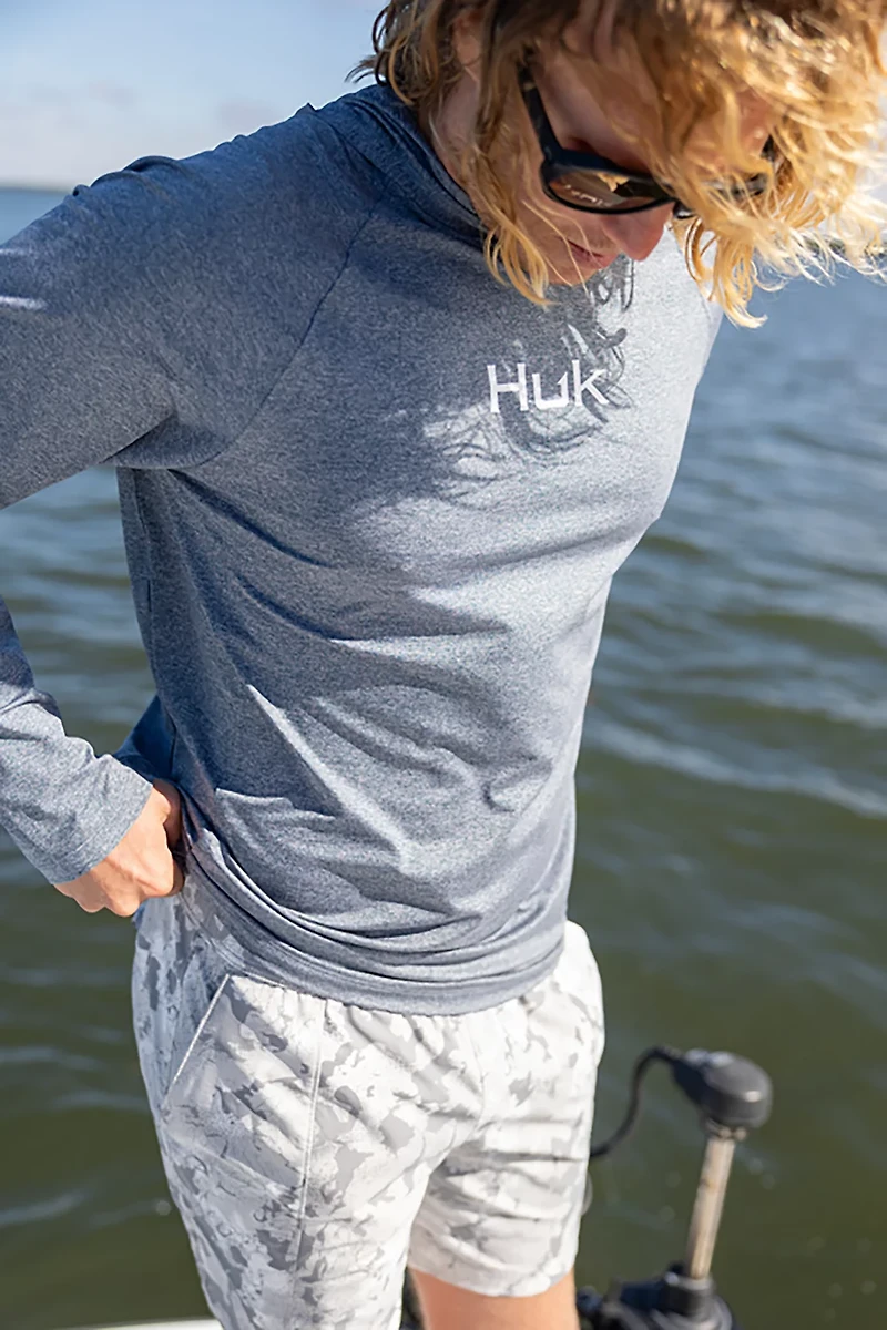 Huk Men’s Airweight Hoodie