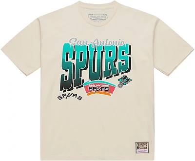 Mitchell & Ness Men's San Antonio Spurs Retro Team Graphic T-shirt