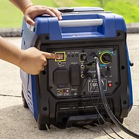 Westinghouse 5,000W Gas and Propane Dual Fuel Inverter Generator with Recoil Start