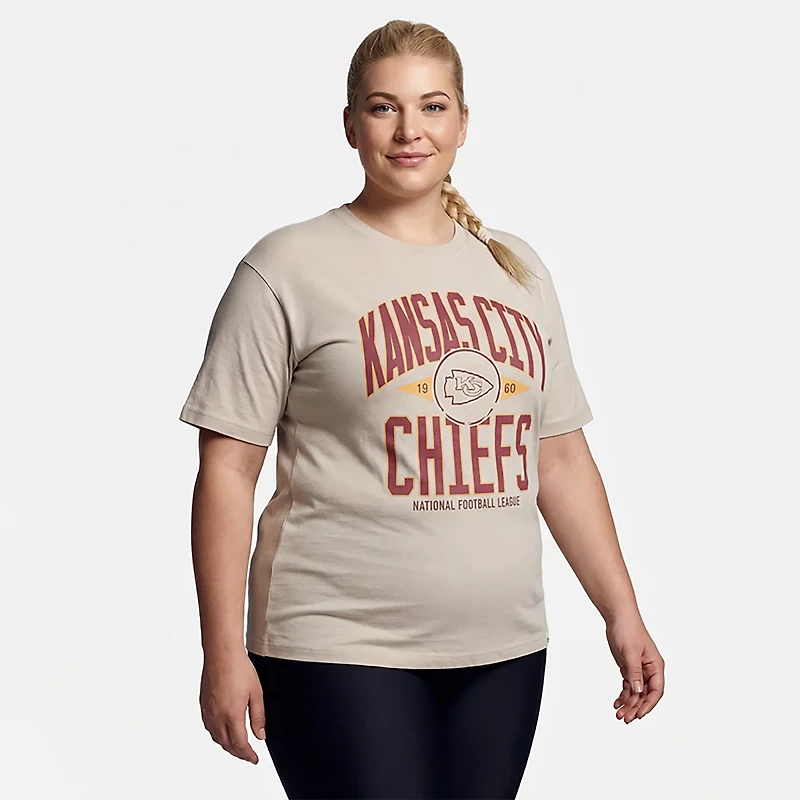 47 Women's Chiefs Windthrow Ravine Cropped T-shirt