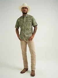 Wrangler Men's All Terrain Gear Printed Performance Shirt