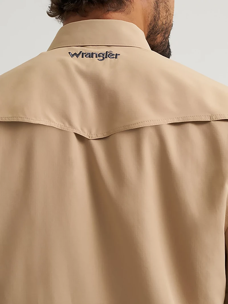 Wrangler Men's All Terrain Gear Printed Performance Shirt