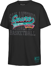 Mitchell & Ness Boys' San Antonio Spurs Retro Sweeper Graphic T-shirt