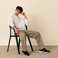 New Balance Men's 2002R Shoes