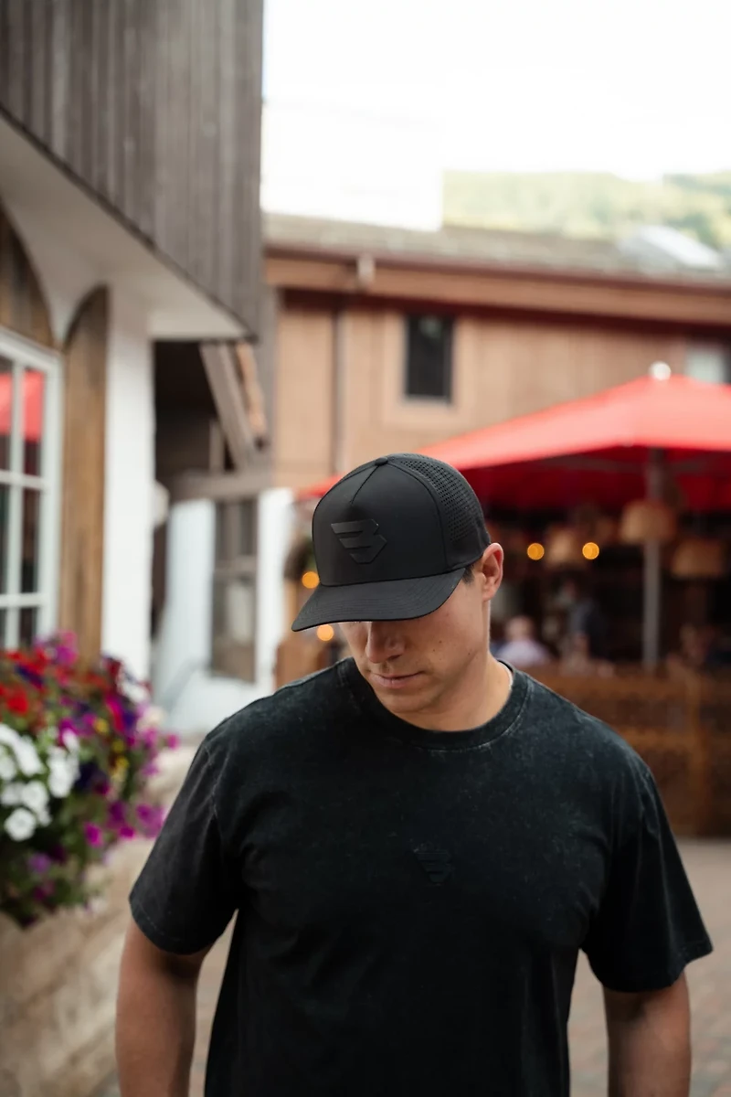 BURLEBO Men's Flying B Logo Cap