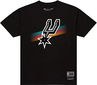 Mitchell & Ness Men’s San Antonio Spurs Logo Stripe T-shirt