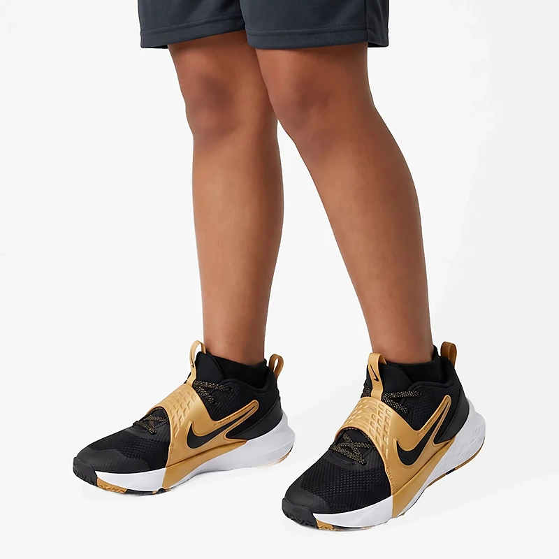 Nike Kids' Team Hustle D 12 Basketball Shoes