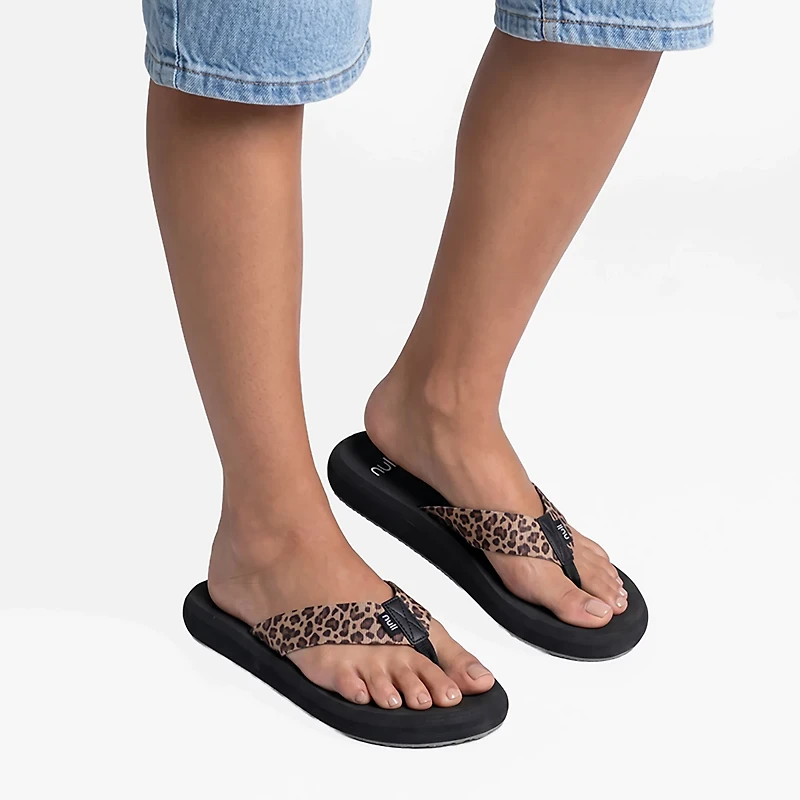 Freely Women's Cheetah Print Belted Flip Flops