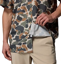 Columbia Sportswear Men's Texas A&M University Collegiate PFG Super Slack Tide Camo Shirt