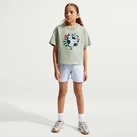 Nike Girls' Sportswear Essentials Soccer Boxy T-shirt
