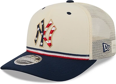 New Era Men's New York Yankees USA 250 4th of July 9SEVENTY Adjustable Trucker Hat