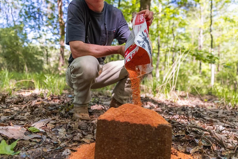 Anilogic CRUSH Apple Granular Attractant