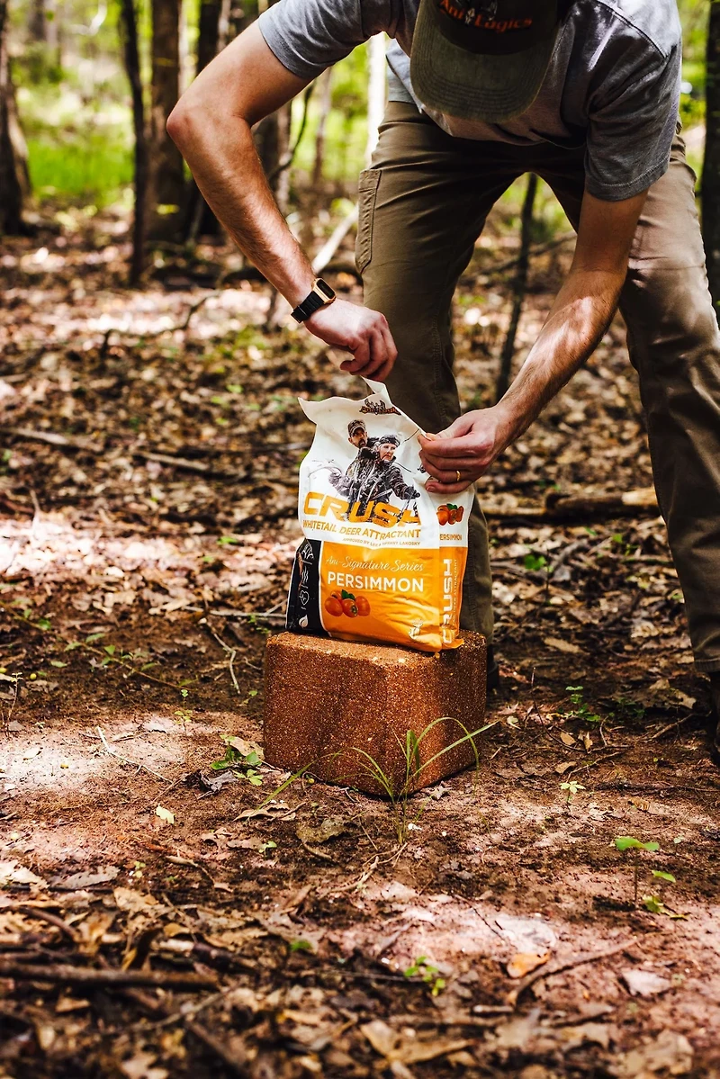 Anilogic CRUSH Persimmon Granular Attractant