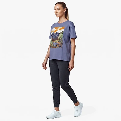 Love Outside the Limits Women's Artistic Mountains Oversized Graphic T-shirt