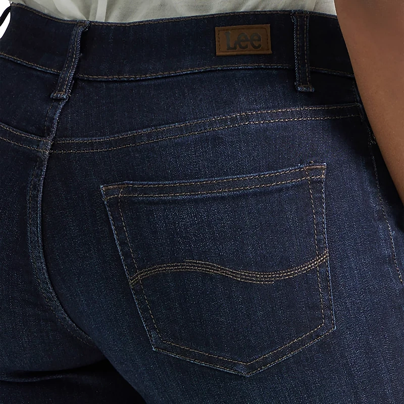 Lee Women's Ultra Lux Flex Motion Straight Leg Jeans