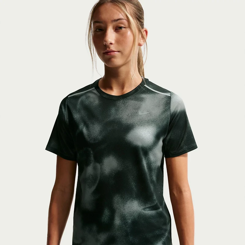 Nike Boys' Miler Novelty Short Sleeve Running T-shirt