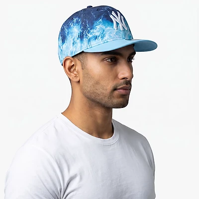 New Era Light New York Yankees Deep Water Pre-Curved 9FIFTY A-Frame Snapback Hat