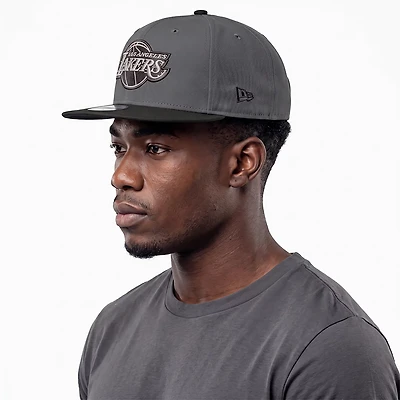 New Era Los Angeles Lakers Logo 2-Tone 9FIFTY Snapback Hat
