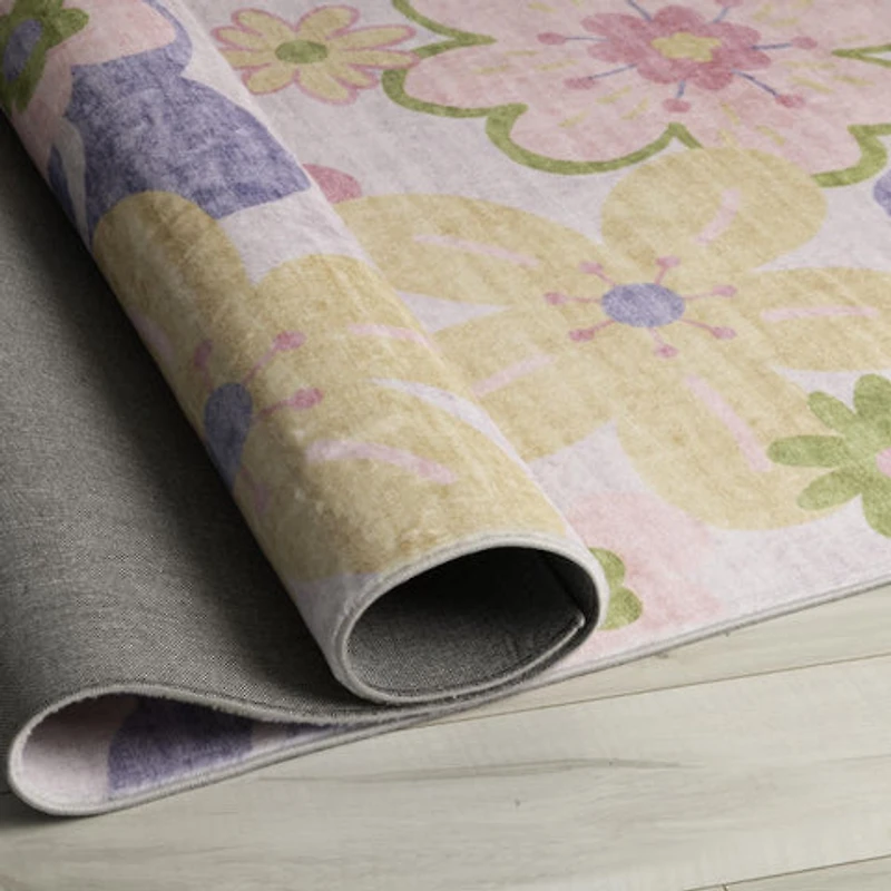 Blush Bloom Daisy Patterned Rug Pink