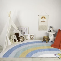 Daisy Sky Blue Floral Accent Rug