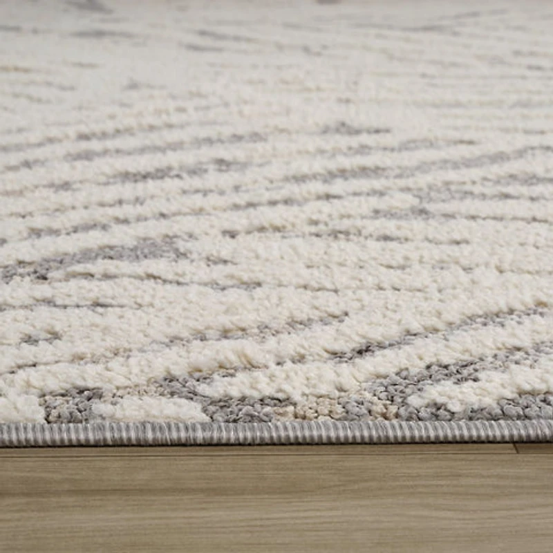 Valencia White Distressed Medallion Area Rug