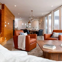 Padryn Swivel Club Chair