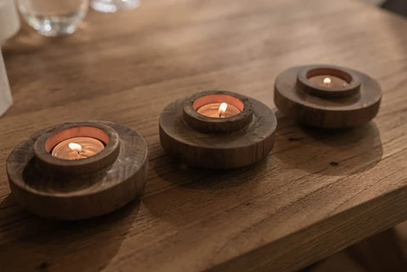 Cormac Ring Candle Holder
