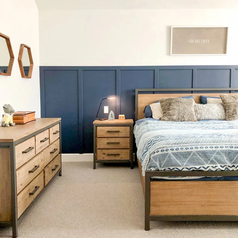 Alvado Bed
