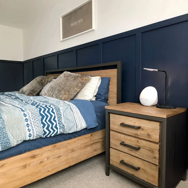Alvado Bed