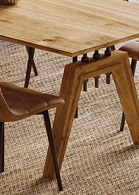 Nyelle Dining Table 84"