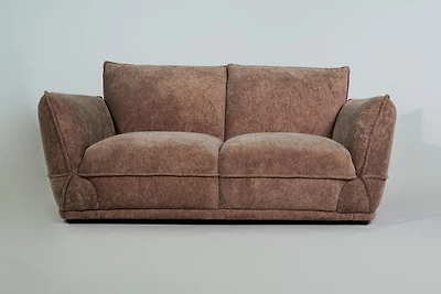Kolbi Loveseat