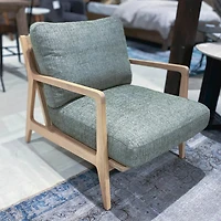 Hespera Vegas Lawrence Arm Chair