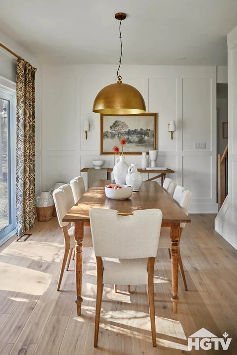 Nellwyn Dining Chair - Sandy Beige/Cool Brown Legs