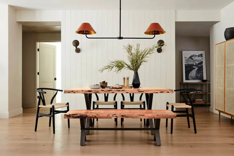 Fiora Dining Table