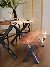 Fiora Bench