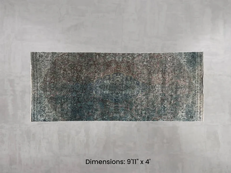 Namaste Rug - Green 9'11" x 4'