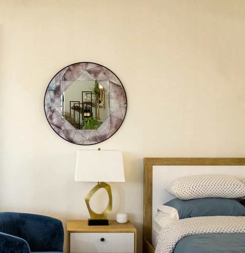 Myrelle Mirror