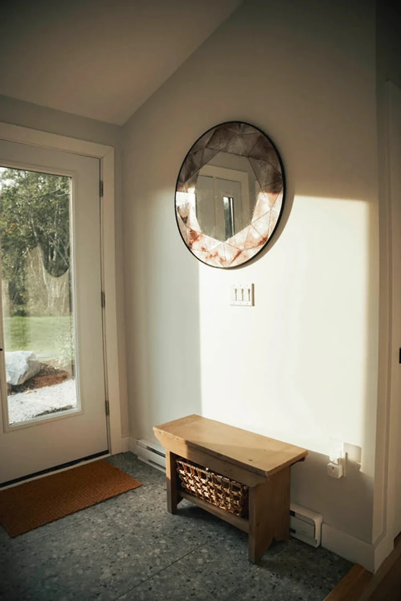 Myrelle Mirror