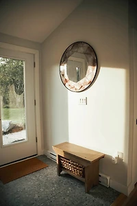 Myrelle Mirror
