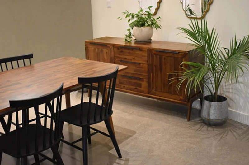 Helsa Sideboard