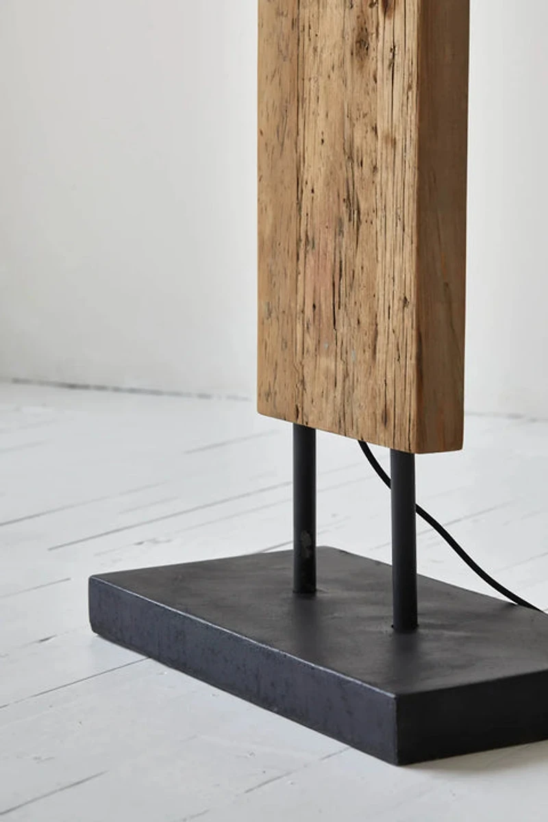 Gallis Standing Lamp