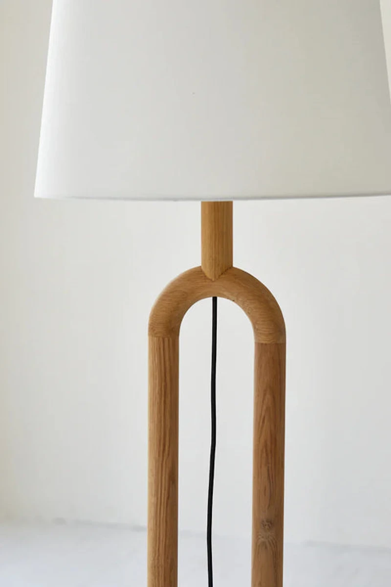 Galvia Standing Lamp