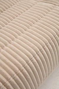 Riz Raz Sofa