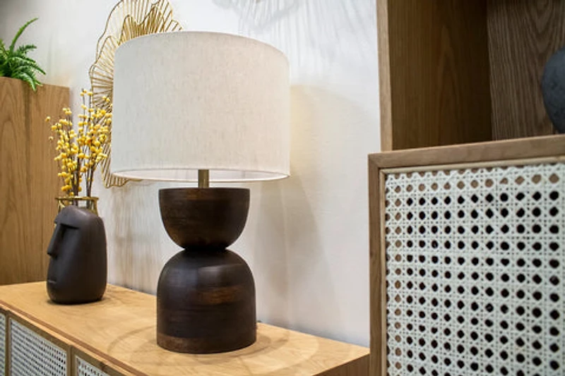 Liora Contour Lamp